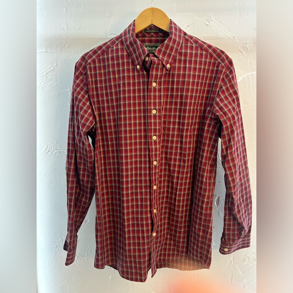 Eddie Bauer Men’s Cotton Long Sleeve Red Plaid Shirt size Medium Tall